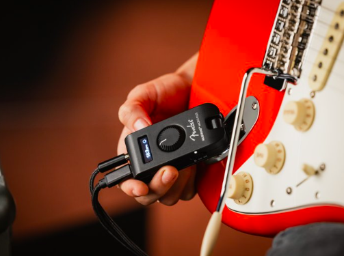 Blu DeTiger x Player Plus Jazz Bass | A&T Trade Blu DeTiger x Player Plus Jazz Bass | A&T Trade