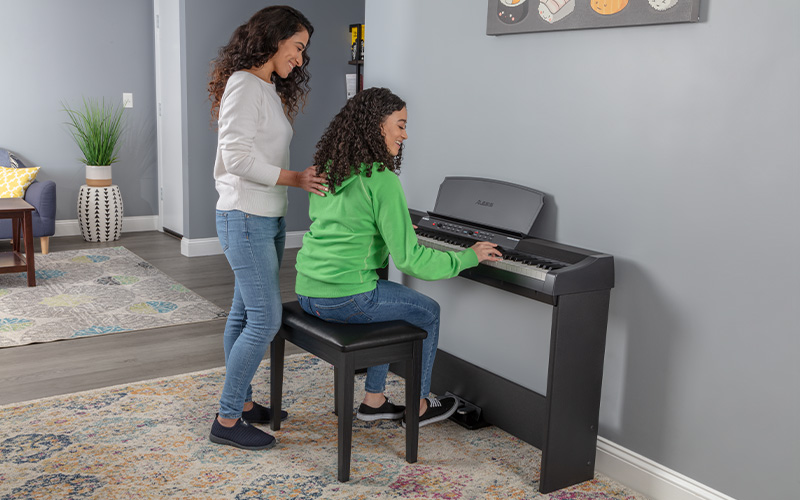 Новые цифровые пианино ALESIS серии PRESTIGE | A&T Trade Новые цифровые пианино ALESIS серии PRESTIGE | A&T Trade
