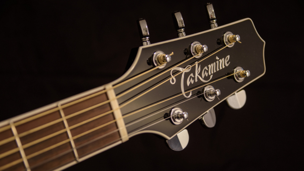 Takamine: от скромной мастерской до самых знаменитых сцен мира | A&T Trade
