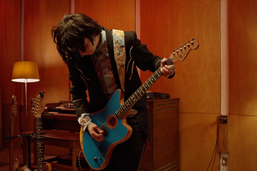 Новинка: American Acoustasonic Jazzmaster | A&T Trade Новинка: American Acoustasonic Jazzmaster | A&T Trade