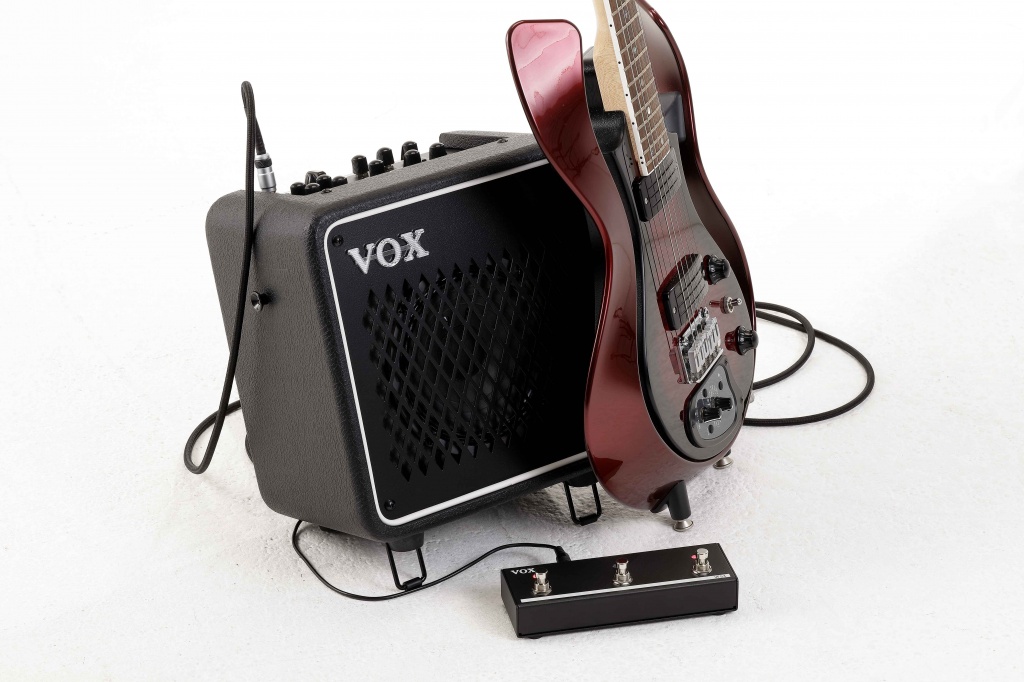VOX MINI GO10_Image.jpg VOX MINI GO10_Image.jpg