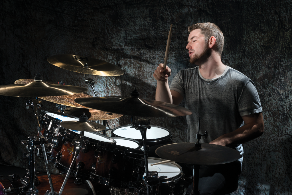 Matt-Garstka-060-Playing-right.png