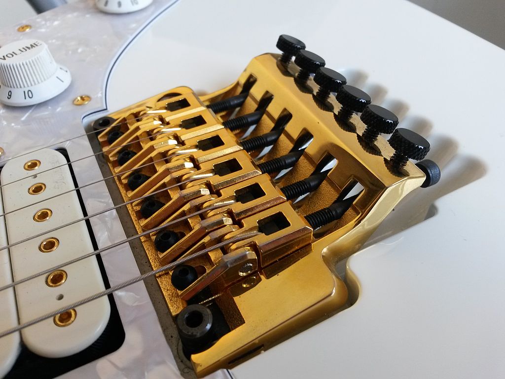 Ibanez_Edge_view.jpg